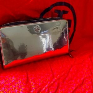 Tory Burch Metallic Wallet